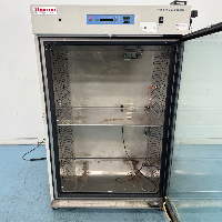 Thermo Reach-In CO2 Incubator image 3